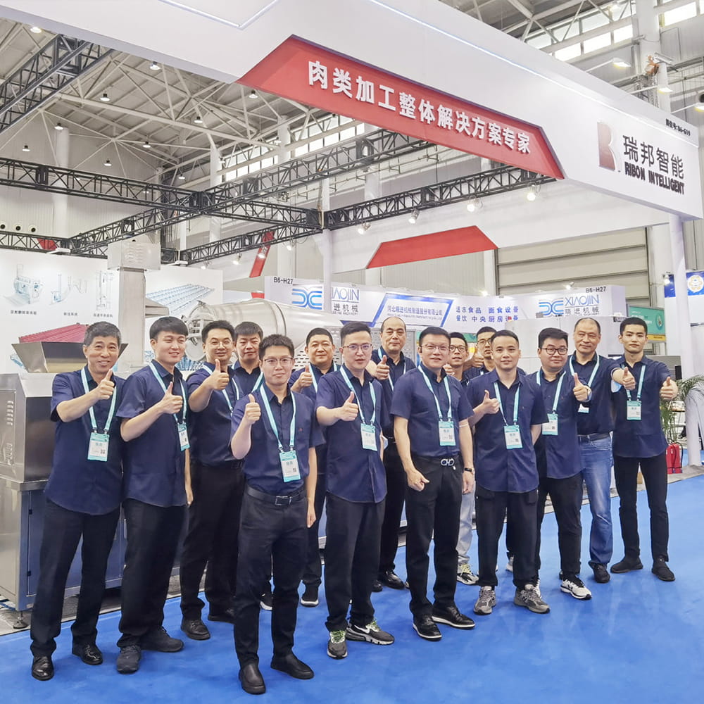 奔赴酷爱∣顶级游戏娱乐亮相武汉良之隆?第十届中国食材电商节